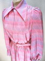 ボーダー柄ワンピース(ライトピンクxピンク&ブルー&パープル)