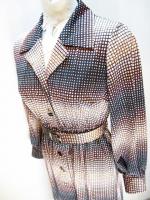 幾何学格子柄ワンピース(ブラックxホワイトxオレンジxベージュ)