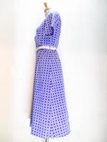 幾何学柄ワンピース(パープルブルーxホワイト)