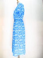 幾何学三角&ドットボーダー柄ワンピース(ライトブルーxホワイト)