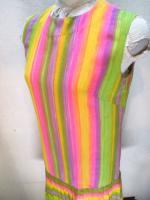 ストライプ柄ワンピース(ピンクxライトグリーンxイエローxパープル)