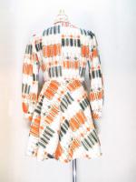 幾何学柄ワンピース(クリームxオレンジ&カーキ&ベージュ)