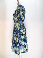 花柄ワンピース(ネイビーxライトブルー&ピンク&イエロー&グリーン)