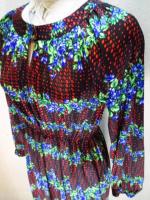 水玉&花柄ワンピース(ブラックxレッド&ブルー&グリーン)